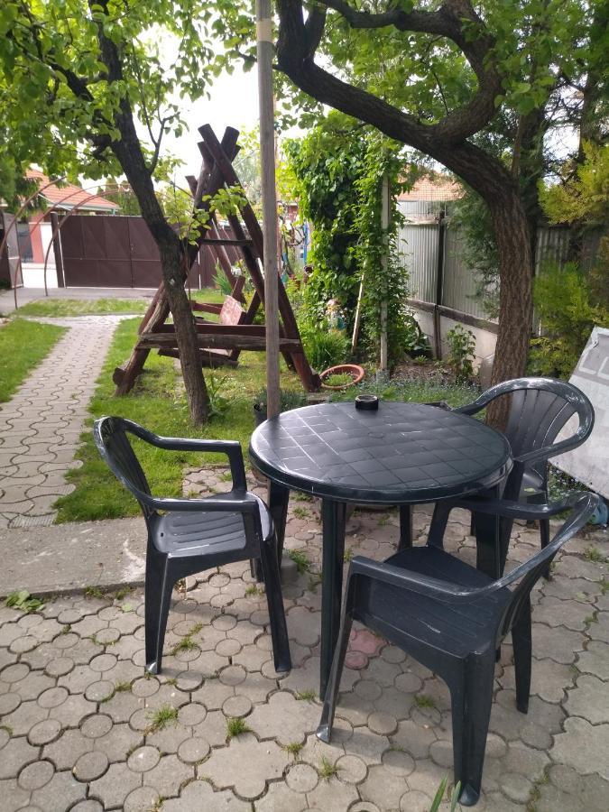 Ubytovanie Tibor Skarba Dunajska Streda Exterior photo